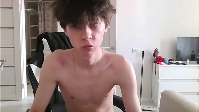 cutie boys1 online show from 28, 6, 2026
