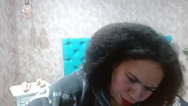 Snapshot of KeniaLovex chatting on 5, 5, 2026 KeniaLovex online show from 5, 5, 2026