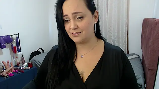 Veroniicabbw  online show from 6, 7, 2026
