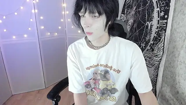 Snapshot of Simochka_w chatting on 7, 8, 2026 Simochka w online show from 7, 8, 2026
