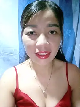 Snapshot of Yiyi102300 chatting on 11, 7, 2026 Yiyi102300 online show from 11, 7, 2026