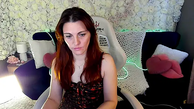 FireFoxxxxxy online show from 12, 4, 2026