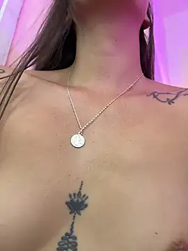 AliciaRoux online show from 25, 6, 2026