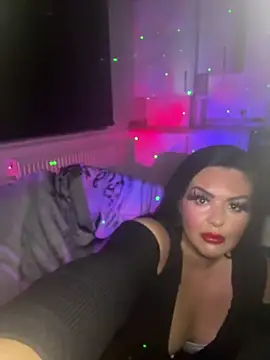 Laurenlaceyx online show from 19, 3, 2026