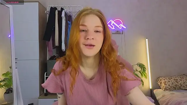 GoldenSunBunny online show from 17, 4, 2026