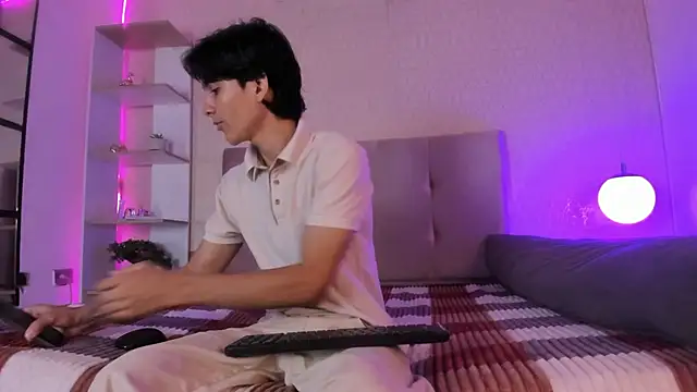 Cheys Mast online show from 2, 4, 2026