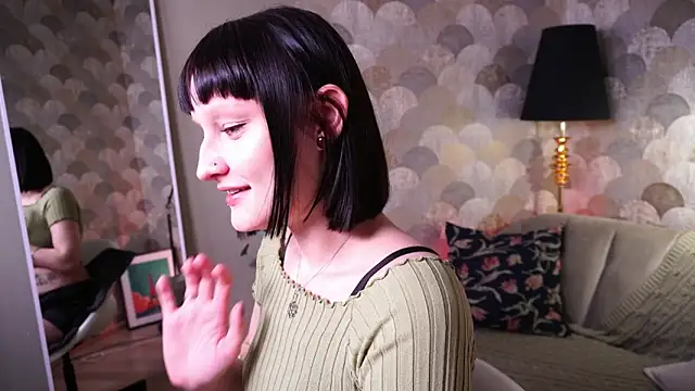 Velvet Lily online show from 6, 4, 2026