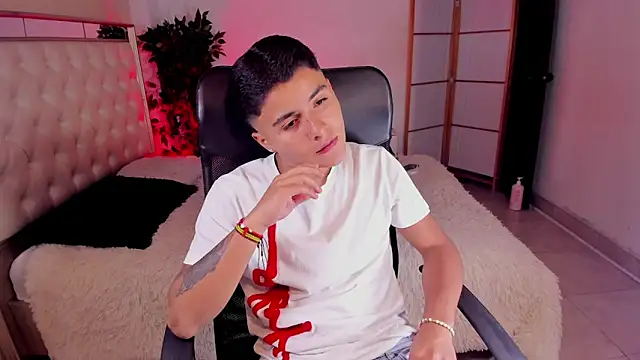 Liam Dustin online show from 23, 5, 2026