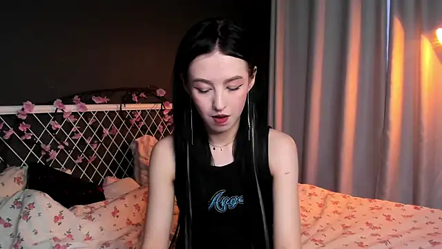 lizaa breeze online show from 11, 7, 2026