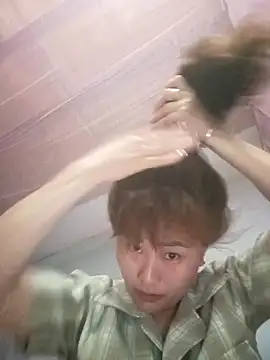 Lucxy-ki6 online show from 17, 4, 2026