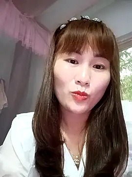 Lucxy-ki6 online show from 23, 4, 2026