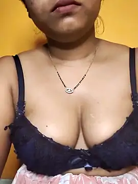 hotmiki online show from 6, 4, 2026