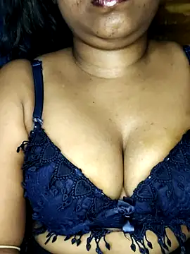 hotmiki online show from 29, 4, 2026