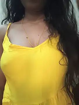 Snapshot of Shalini_08 chatting on 15, 6, 2026 Shalini 08 online show from 15, 6, 2026