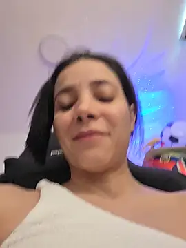 miaeyex online show from 15, 7, 2026