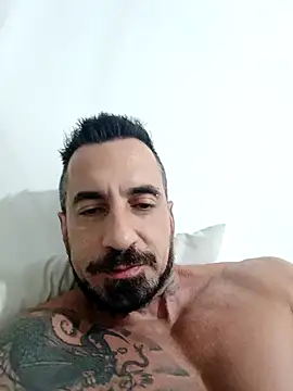 Snapshot of muscle_model33 chatting on 15, 3, 2026 muscle model33 online show from 15, 3, 2026