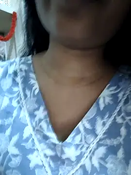 Blossom lily online show from 28, 3, 2026