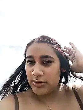 Snapshot of Mia_skyy18 chatting on 24, 6, 2026 Mia skyy18 online show from 24, 6, 2026
