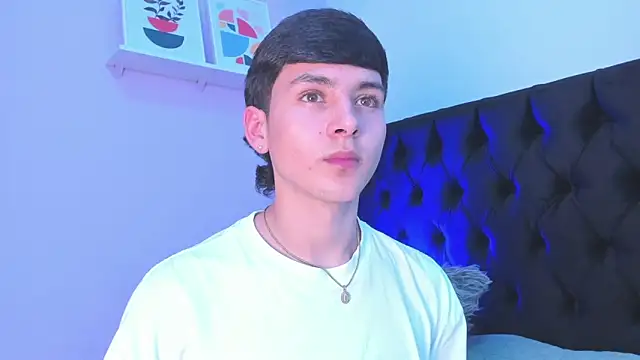 Andrew restrepoo online show from 19, 6, 2026