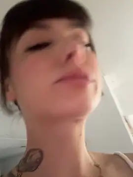 xsugarbabe online show from 9, 4, 2026