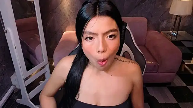  Charlottee b online show from 6, 4, 2026