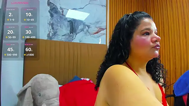 Snapshot of MAYTE1096 chatting on 7, 5, 2026 MAYTE1096 online show from 7, 5, 2026