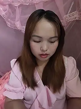 Mina xYx online show from 10, 6, 2026