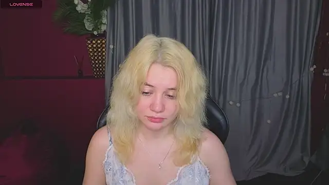 ElizabethRedWings online show from 31, 5, 2026