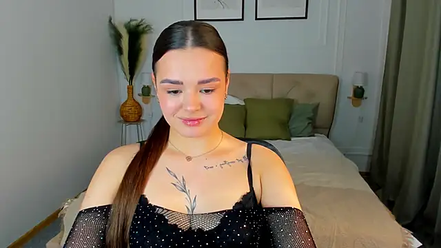 EvaRaider online show from 20, 4, 2026