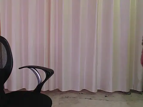 Snapshot of Naughty_Nisha19 chatting on 21, 6, 2026 Naughty Nisha19 online show from 21, 6, 2026