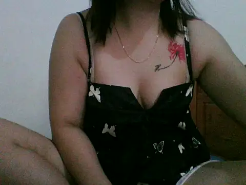 Snapshot of Tits28-2 chatting on 6, 6, 2026 Tits28-2 online show from 6, 6, 2026