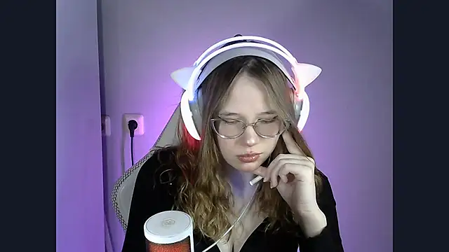 Snapshot of AmandaBargon chatting on 16, 3, 2026 AmandaBargon online show from 16, 3, 2026