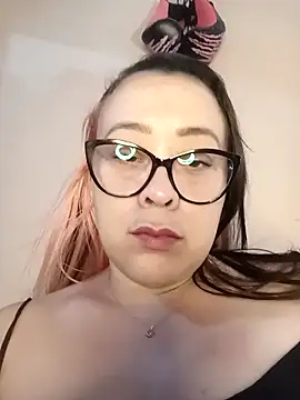 lua-bfly online show from 7, 4, 2026