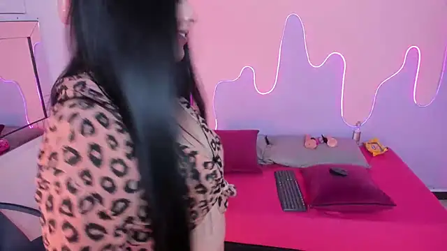 Amelia queen online show from 9, 4, 2026