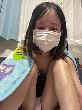 Mika-chan online show from 15, 4, 2026