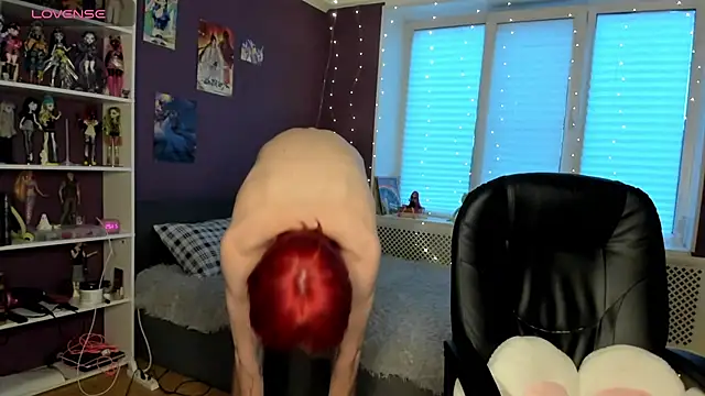 sweet peach    online show from 11, 5, 2026