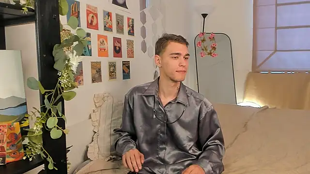 Snapshot of Shadow_blink chatting on 23, 3, 2026 Shadow blink online show from 23, 3, 2026