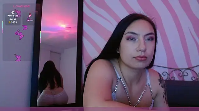 Snapshot of Scarlet_queen4 chatting on 27, 5, 2026 Scarlet queen4 online show from 27, 5, 2026