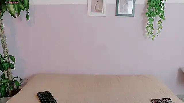 Snapshot of Zara_Fire chatting on 23, 5, 2026 Zara Fire online show from 23, 5, 2026