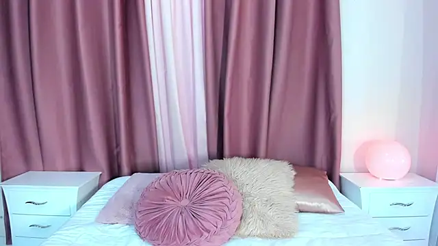 sweet aura31 online show from 26, 3, 2026