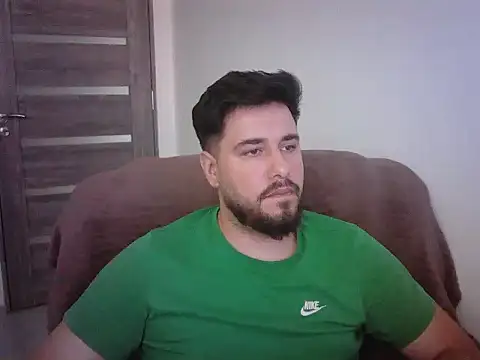 Snapshot of Gianiboy99 chatting on 19, 6, 2026 Gianiboy99 online show from 19, 6, 2026