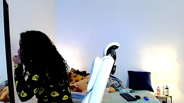 Luciianita lov199 online show from 11, 5, 2026