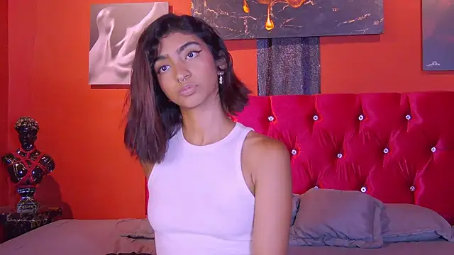 Hottie Veronica online show from 16, 4, 2026