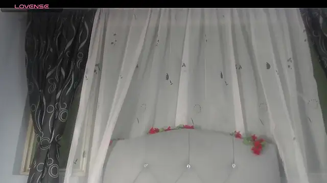 Snapshot of Victoria_Founta1 chatting on 11, 6, 2026 Victoria Founta1 online show from 11, 6, 2026