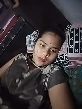 Pallavi cute online show from 7, 7, 2026