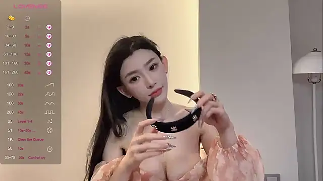 Snapshot of kiki-12 chatting on 28, 4, 2026 kiki-12 online show from 28, 4, 2026