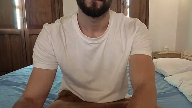 AmicisegretiITA online show from 17, 5, 2026
