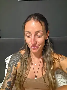 Snapshot of NicoleKaiser chatting on 28, 5, 2026 NicoleKaiser online show from 28, 5, 2026