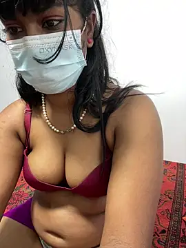 honeyi babe online show from 19, 6, 2026