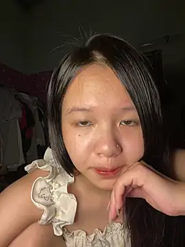 Snapshot of Link-mii chatting on 2, 4, 2026 Link-mii online show from 2, 4, 2026